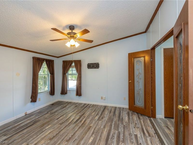 8 Schuberts Alley, Olmsted Township, OH 44138 Photo 11