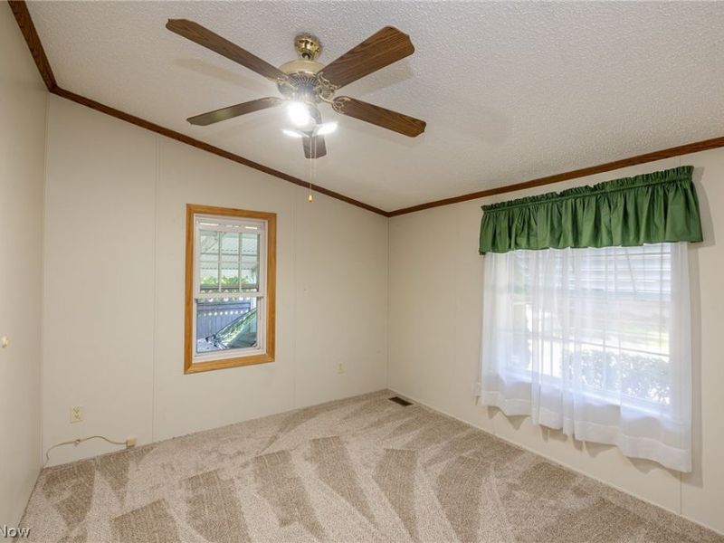 8 Schuberts Alley, Olmsted Township, OH 44138 Photo 22