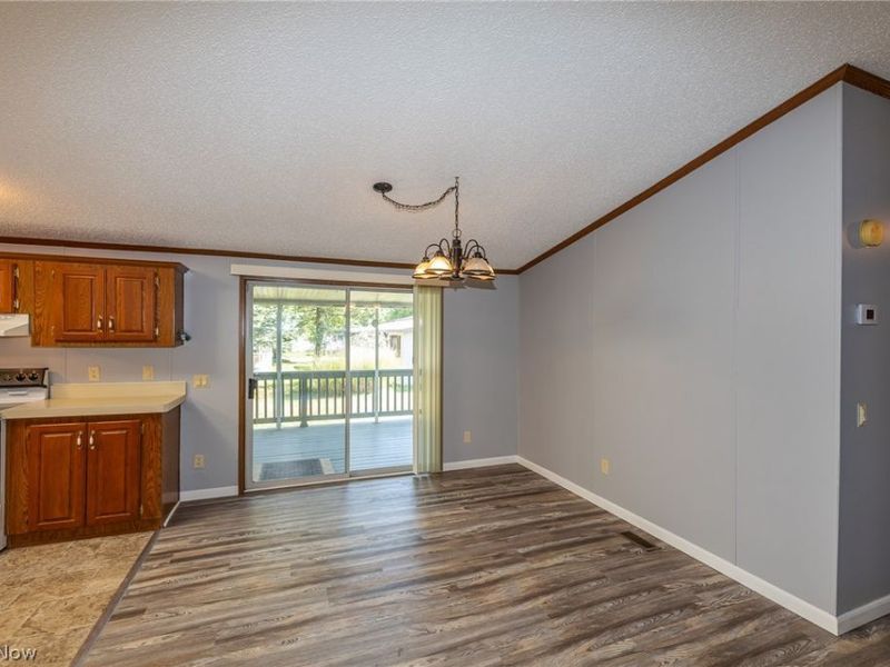8 Schuberts Alley, Olmsted Township, OH 44138 Photo 9