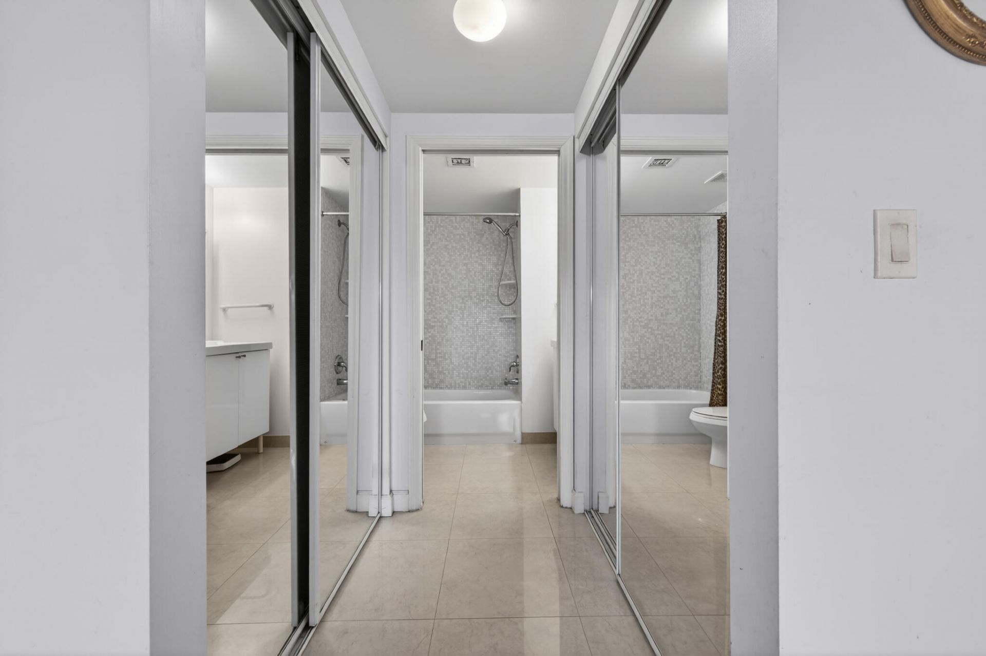 2015 Lavers Circle, Unit 403, Delray Beach, FL 33444 Photo