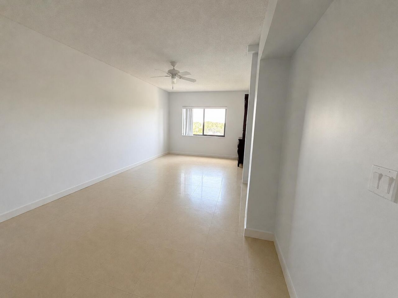2015 Lavers Circle, Unit 403, Delray Beach, FL 33444 Photo