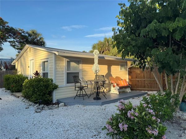 640 BROADWAY STREET , Unit Cottage, LONGBOAT KEY, FL 34228