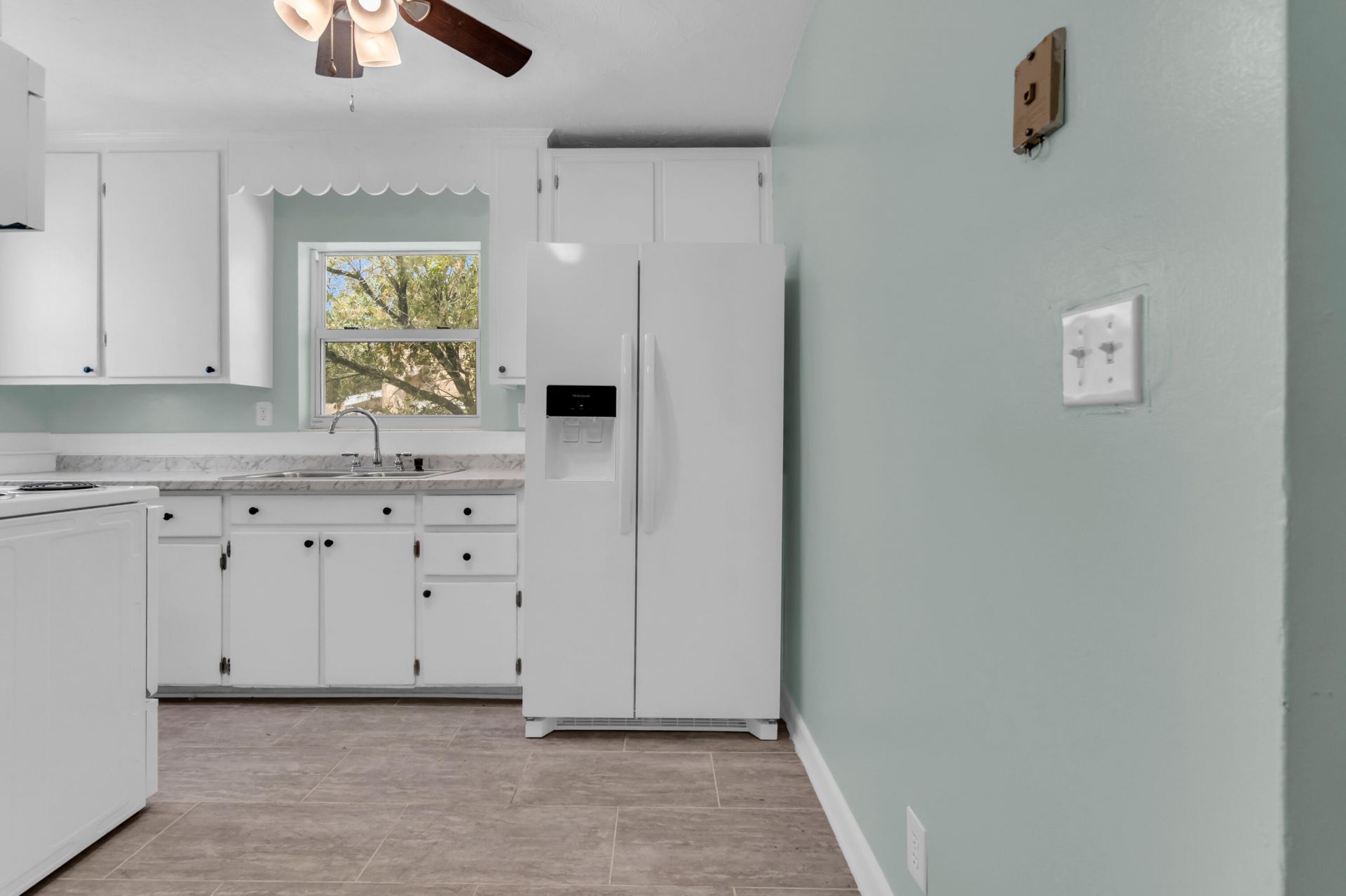 434 49th Street, West Palm Beach, FL 33407 Photo