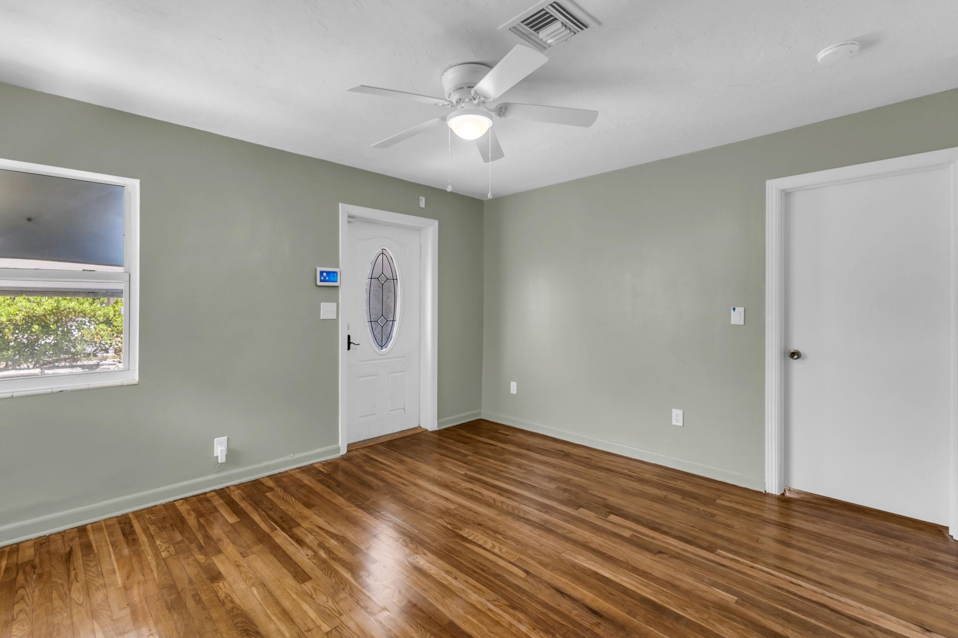 434 49th Street, West Palm Beach, FL 33407 Photo