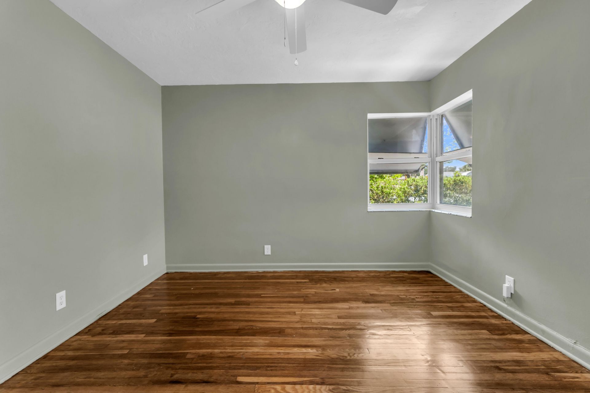 434 49th Street, West Palm Beach, FL 33407 Photo