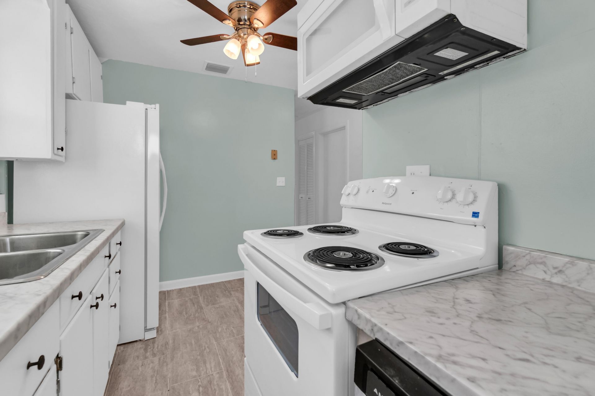 434 49th Street, West Palm Beach, FL 33407 Photo