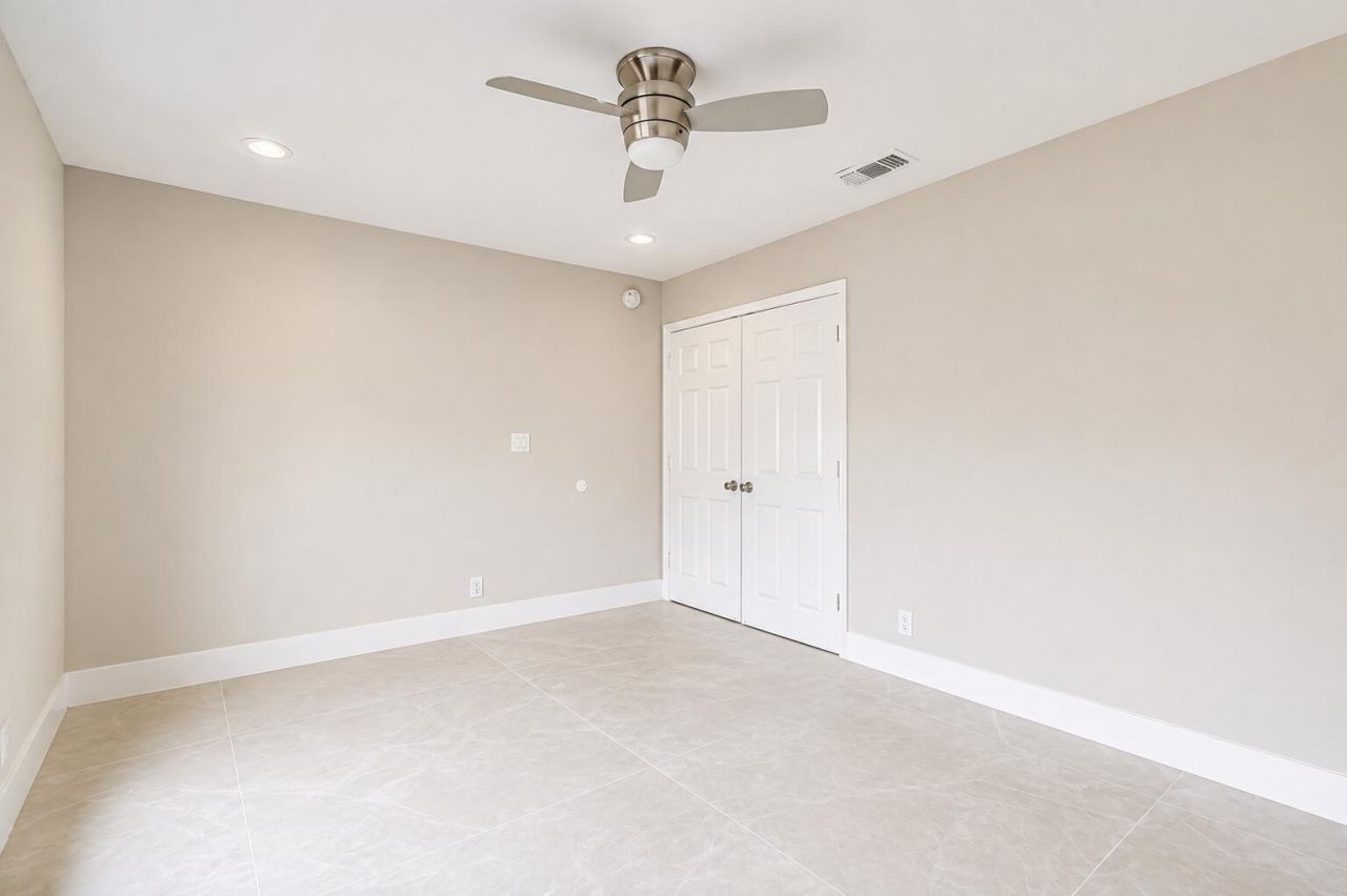 21669 Town Place Drive, Boca Raton, FL 33433 Photo