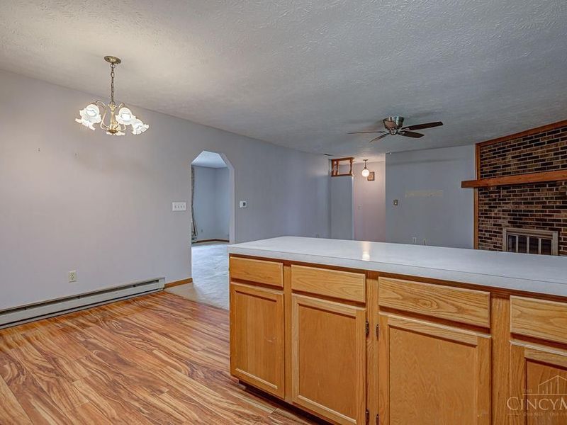 8254 Meadowlark Drive, Carlisle, OH 45005 Photo 12