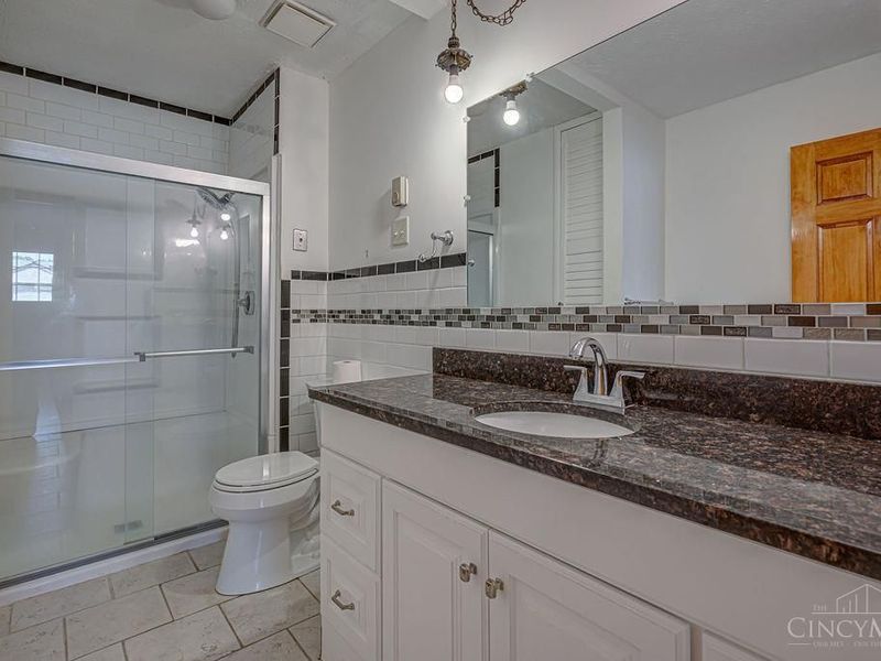 8254 Meadowlark Drive, Carlisle, OH 45005 Photo 16
