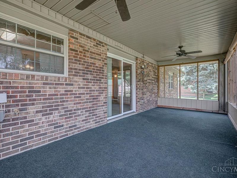 8254 Meadowlark Drive, Carlisle, OH 45005 Photo 23