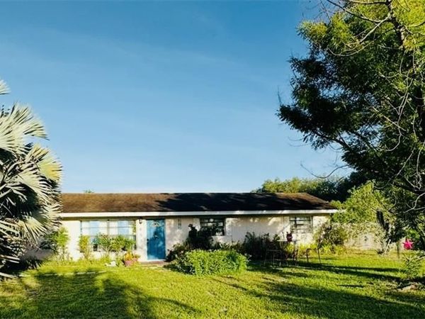 455 Trader RD , FORT DENAUD, FL 33935