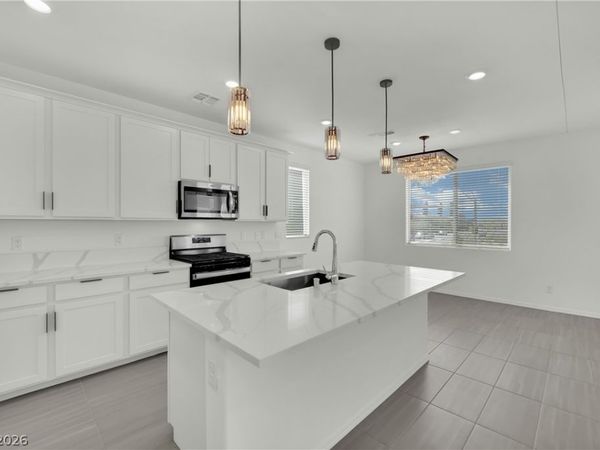 7805 Bethel Height Lane, Las Vegas, NV 89113