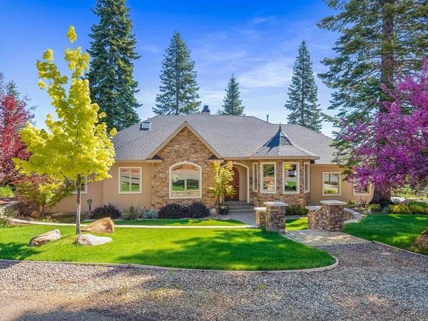 436 Snowy Peak Way, Lake Almanor, CA 96137