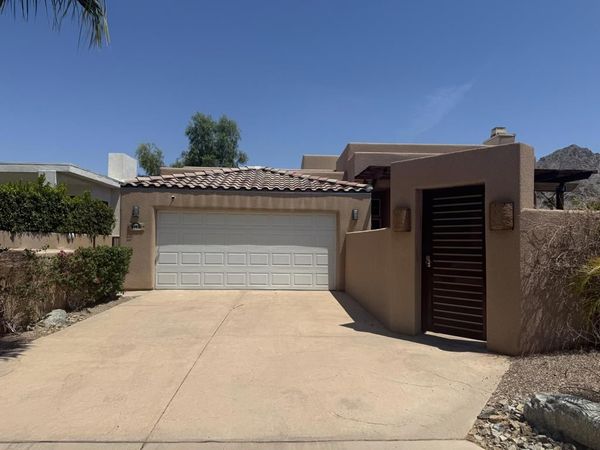 54610 Avenue Alvarado , La Quinta, CA 92253