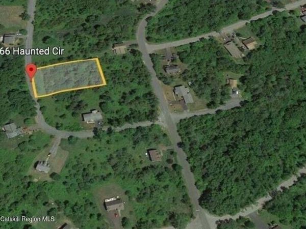 76 Haunted Circle, Athens, NY 12015