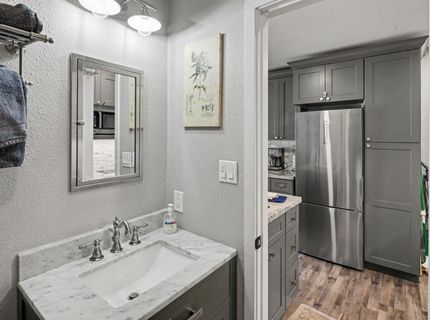 11589 Snowpeak Way , Unit #106, Truckee, CA 96161 Photo