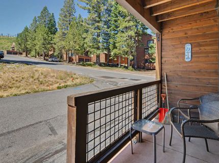 11589 Snowpeak Way , Unit #106, Truckee, CA 96161 Photo