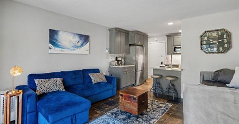 11589 Snowpeak Way , Unit #106, Truckee, CA 96161 Photo