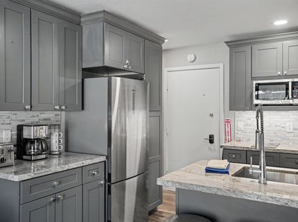 11589 Snowpeak Way , Unit #106, Truckee, CA 96161 Photo