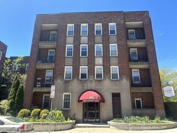 52 Strathmore Rd, Unit 33, Boston, MA 02135