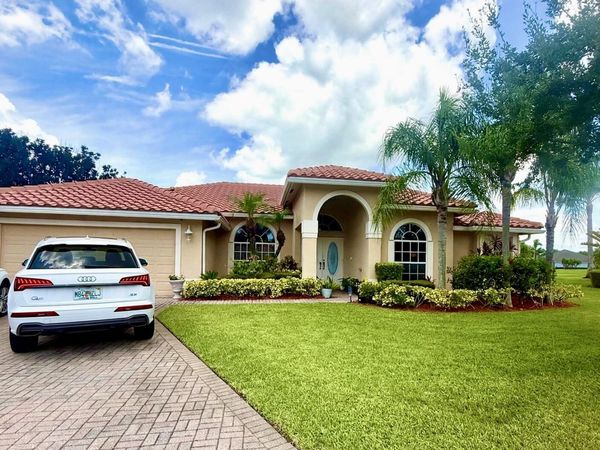 261 SW EGRET Landing, Port St. Lucie, FL 34953