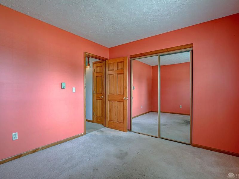 8254 Meadowlark Drive, Carlisle, OH 45005 Photo 21
