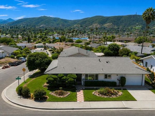 959 La Tierra Drive , San Marcos, CA 92078