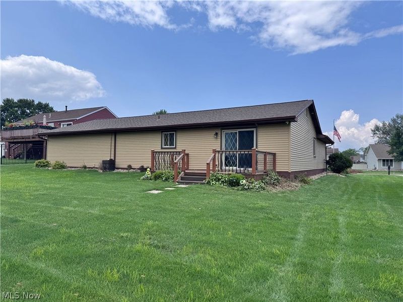 1327 Huntington Court, Boardman, OH 44512 Photo 3