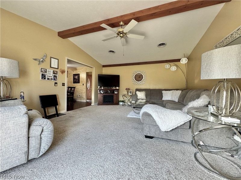 1327 Huntington Court, Boardman, OH 44512 Photo 6