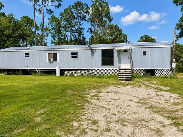 735 S Trebol ST , CLEWISTON, FL 33440