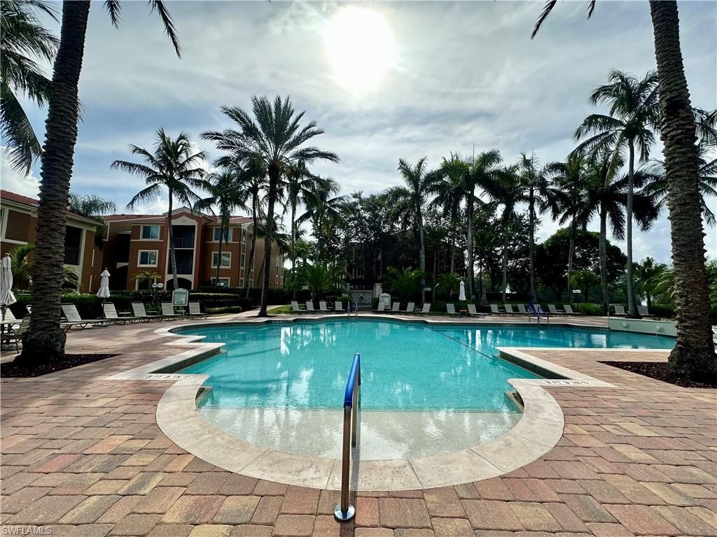 1230 Reserve Way, Unit 304, Naples, FL 34105 Photo