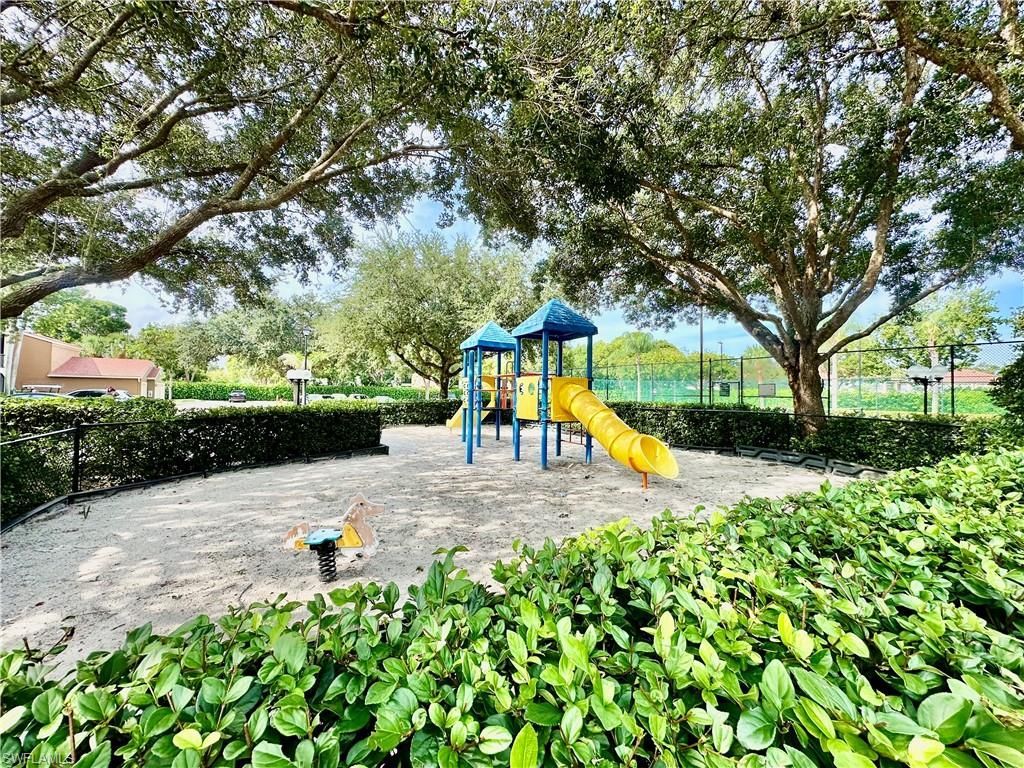 1230 Reserve Way, Unit 304, Naples, FL 34105 Photo
