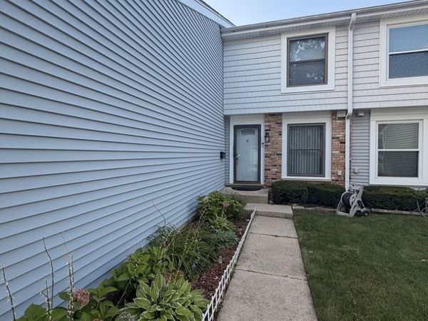 1984 Dunmore Place , Hoffman Estates, IL 60169