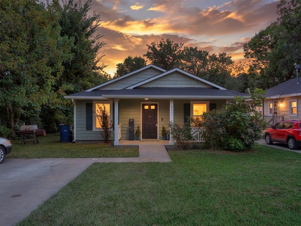 2655 N Quaker Avenue , Tulsa, OK 74106