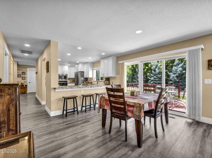 892 Marion Way, Gardnerville, NV 89460 Photo