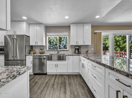 892 Marion Way, Gardnerville, NV 89460 Photo