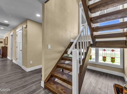 892 Marion Way, Gardnerville, NV 89460 Photo