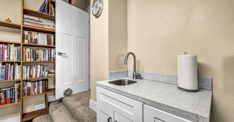 892 Marion Way, Gardnerville, NV 89460 Photo