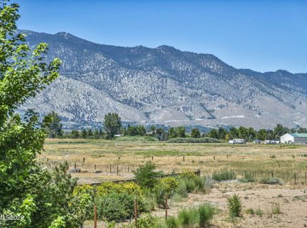 892 Marion Way, Gardnerville, NV 89460 Photo