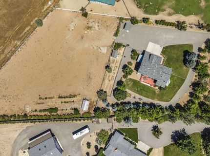 892 Marion Way, Gardnerville, NV 89460 Photo