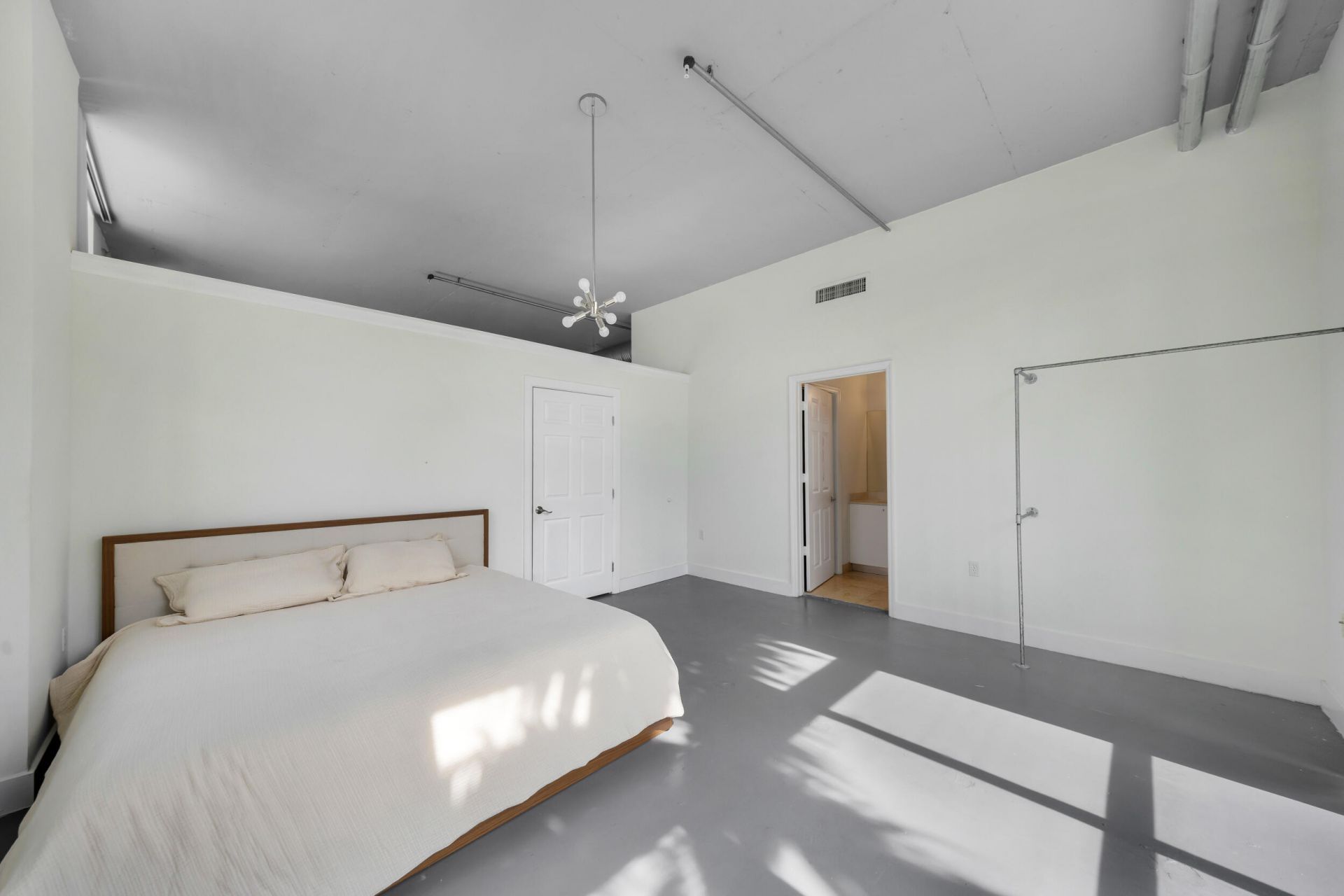 2100 Van Buren Street, Unit 206, Hollywood, FL 33020 Photo