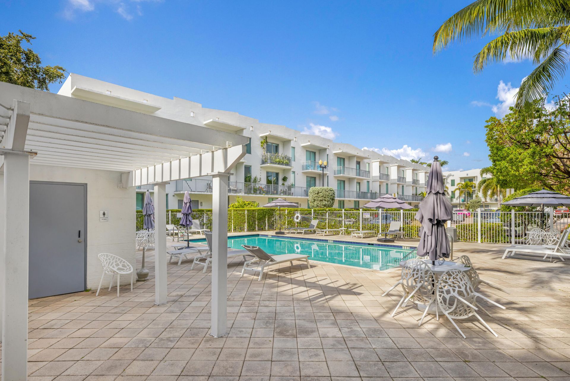 2100 Van Buren Street, Unit 206, Hollywood, FL 33020 Photo