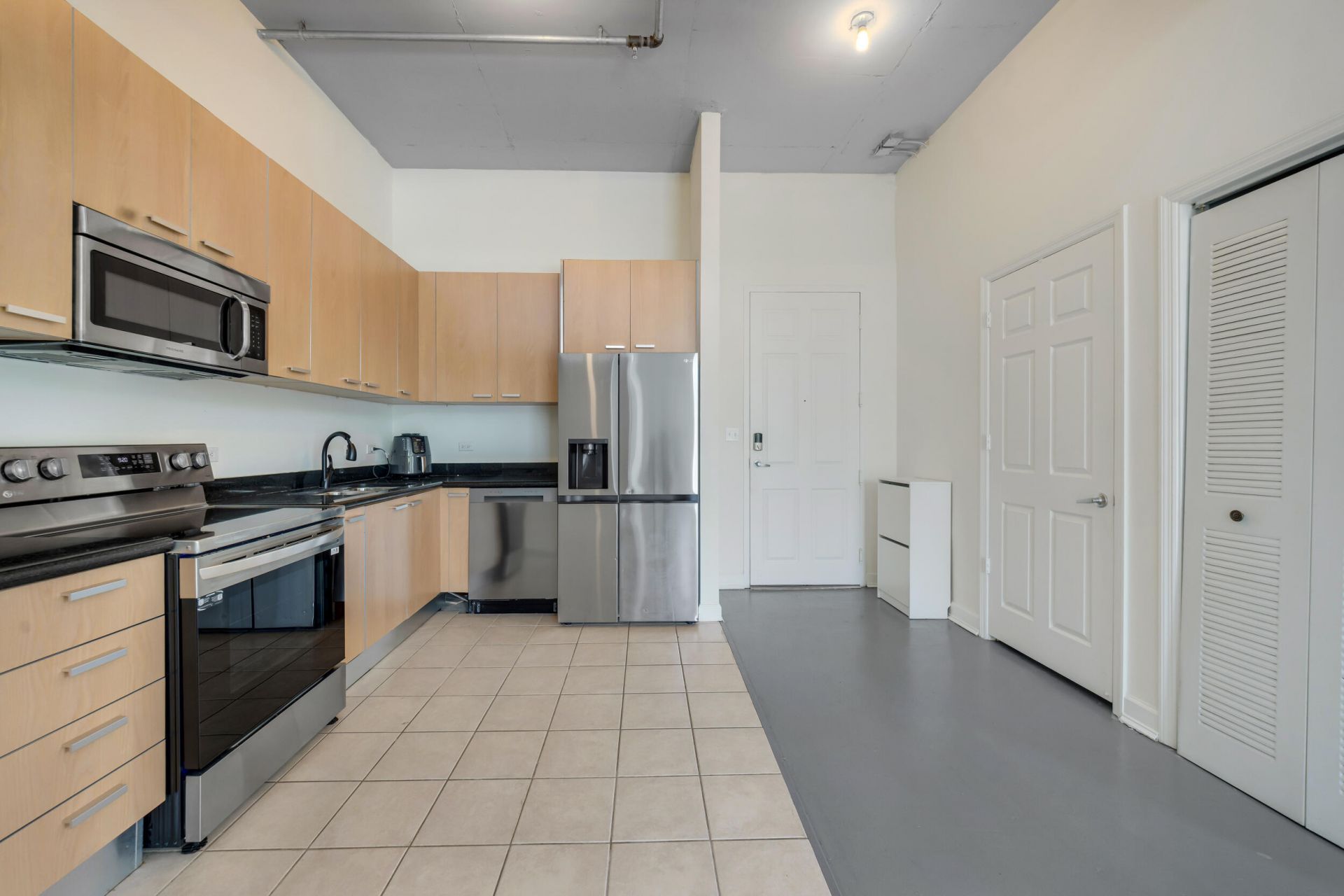 2100 Van Buren Street, Unit 206, Hollywood, FL 33020 Photo