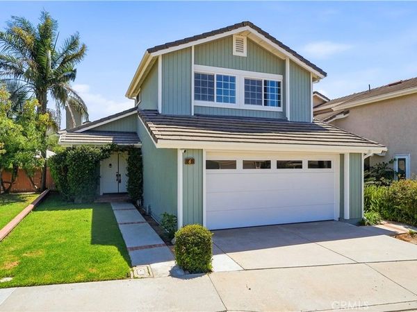 6 Buttonwood , Irvine, CA 92614