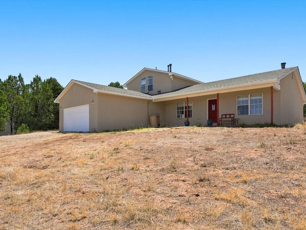 464 Sedillo Road, Tijeras, NM 87059