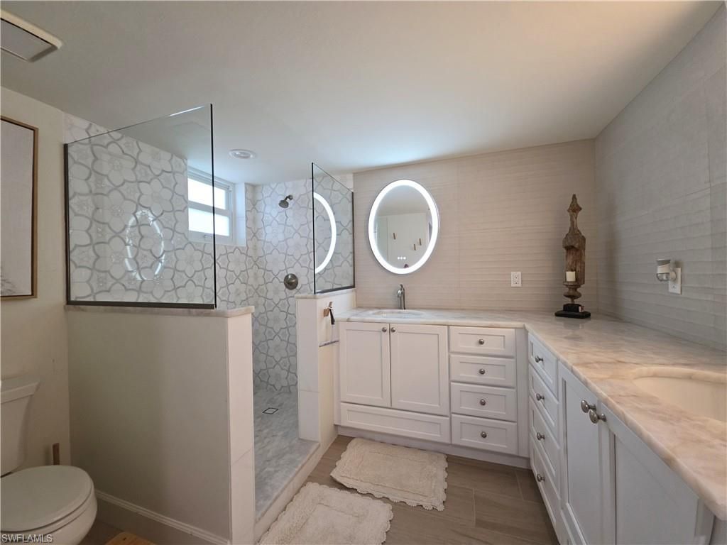 5550 Heron Point Dr, Unit 903, Naples, FL 34108 Photo