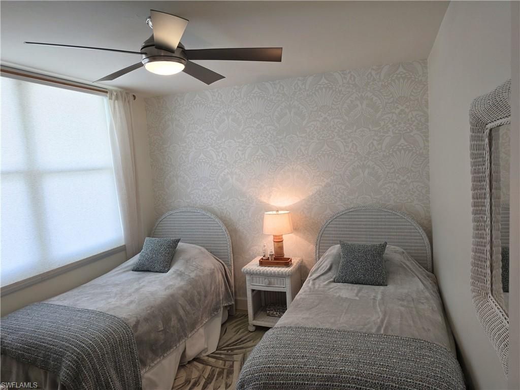 5550 Heron Point Dr, Unit 903, Naples, FL 34108 Photo