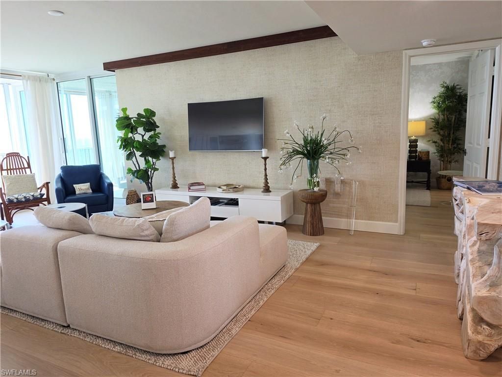 5550 Heron Point Dr, Unit 903, Naples, FL 34108 Photo