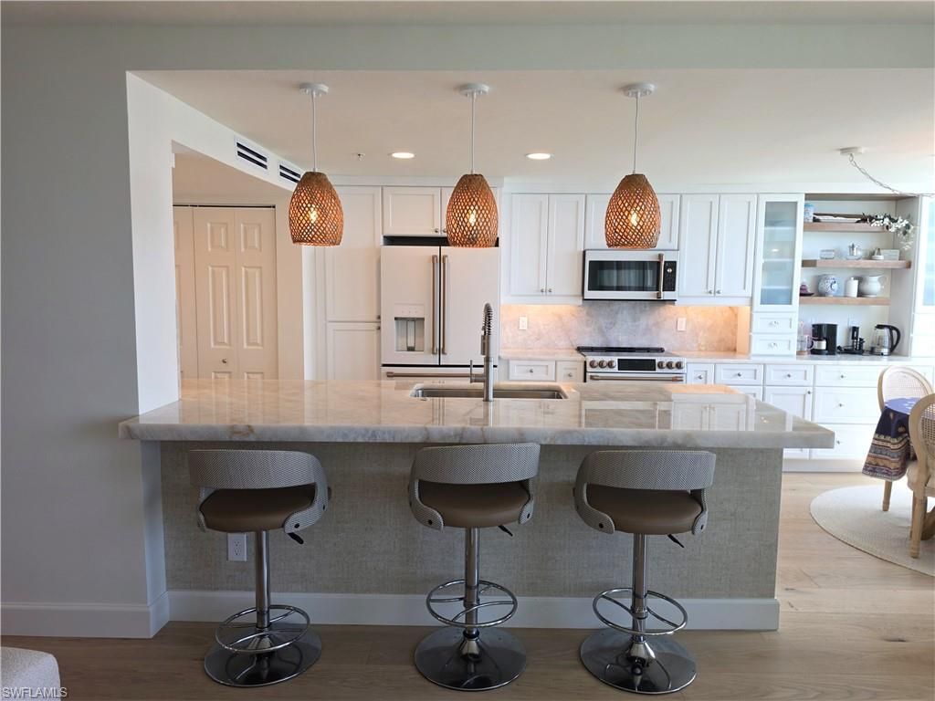 5550 Heron Point Dr, Unit 903, Naples, FL 34108 Photo