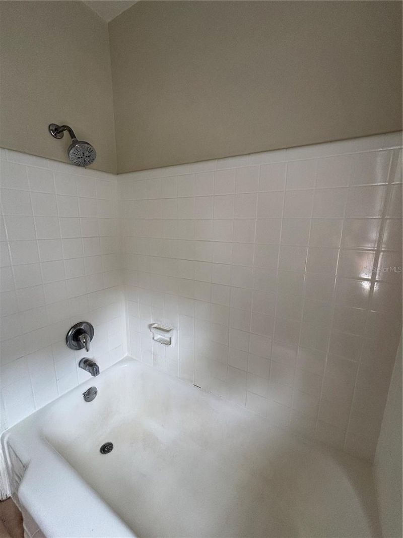 1117 16th Street N, Unit 1/2, Saint Petersburg, FL 33705 Photo